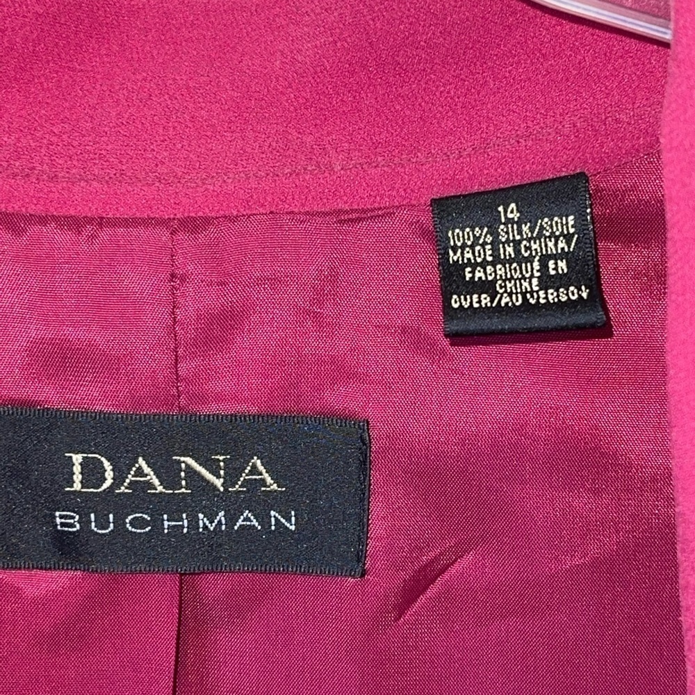 NWT - Dana Buchman Silk button up Blouse. Size 14 New old stock - Picture 8 of 9